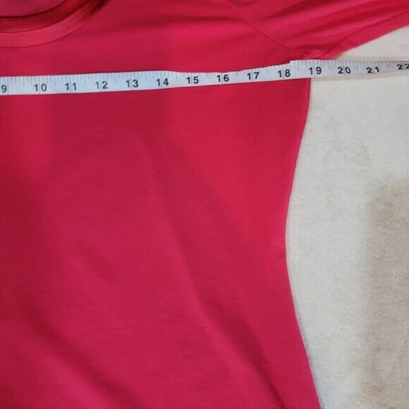Boss Hugo Boss Pink 3/4 Sleeve Tee with Silk Collar -‎ Size Medium - Picture 8 of 10